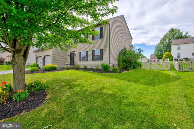 3713 KIMBERLY LN, Dover, PA 17315