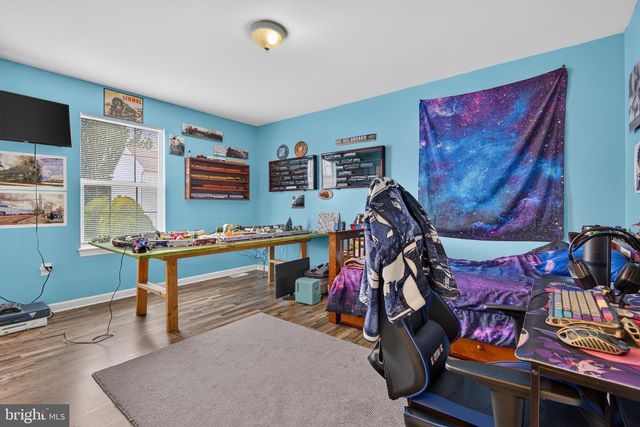 3713 KIMBERLY LN, Dover, PA 17315