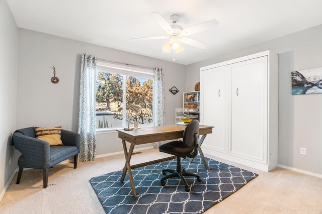 17725 Mountain View Road, Sisters, OR 97759