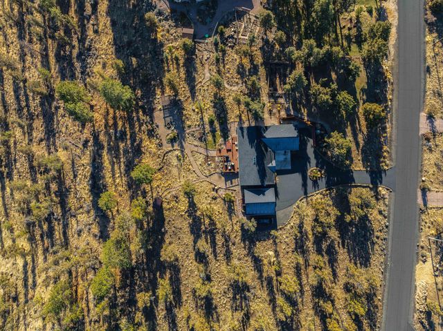 17725 Mountain View Road, Sisters, OR 97759