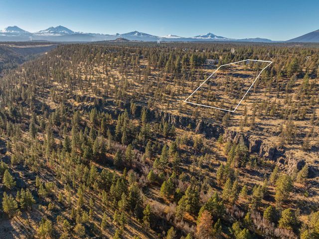17725 Mountain View Road, Sisters, OR 97759