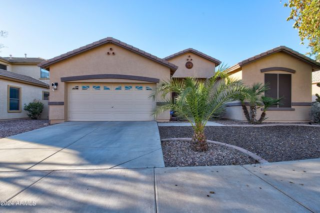 13643 W Country Gables Drive, Surprise, AZ 85379