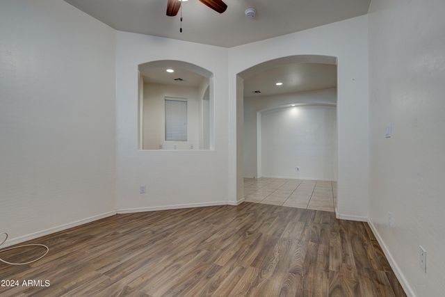 13643 W Country Gables Drive, Surprise, AZ 85379