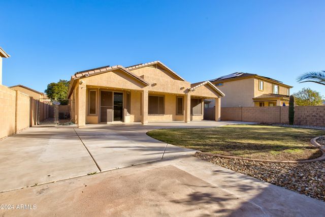 13643 W Country Gables Drive, Surprise, AZ 85379
