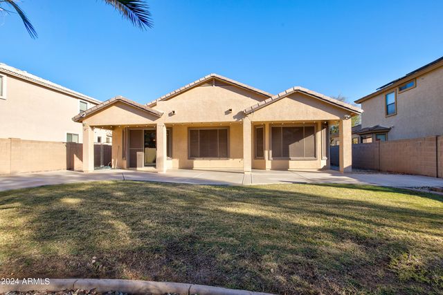 13643 W Country Gables Drive, Surprise, AZ 85379