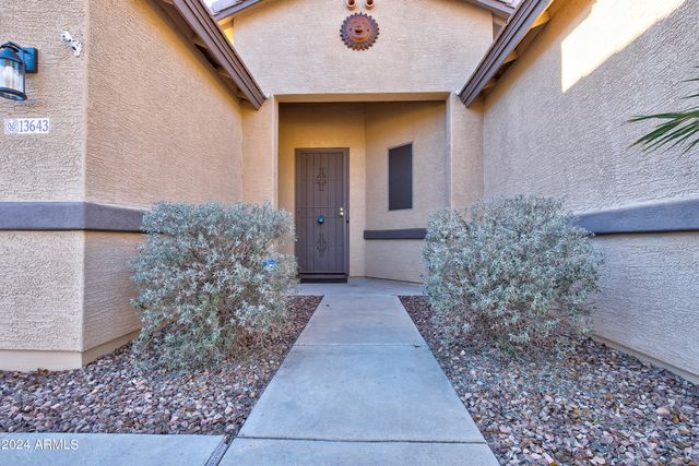 13643 W Country Gables Drive, Surprise, AZ 85379