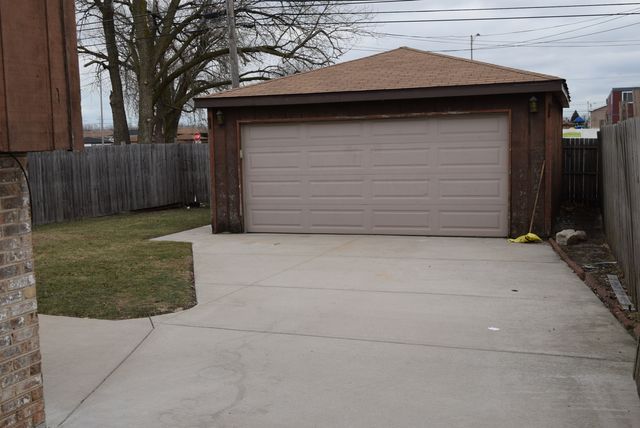 431 HOXIE Avenue, Calumet City, IL 60409