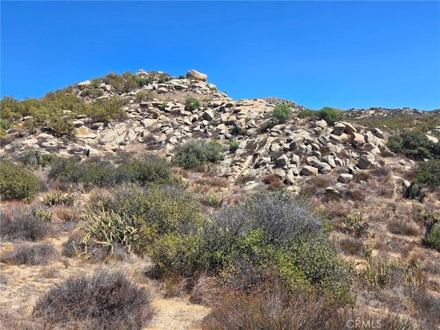 4 Indian Trails Road, Aguanga, CA 92536