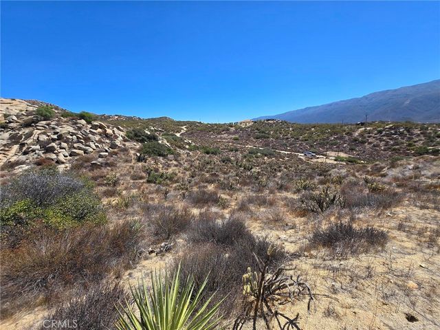 4 Indian Trails Road, Aguanga, CA 92536
