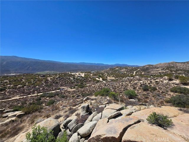 4 Indian Trails Road, Aguanga, CA 92536