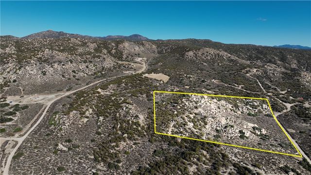4 Indian Trails Road, Aguanga, CA 92536