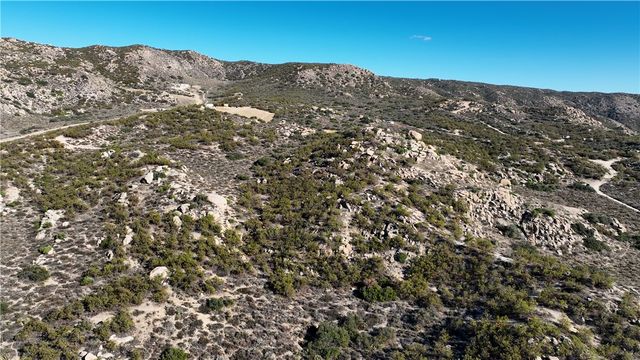 4 Indian Trails Road, Aguanga, CA 92536