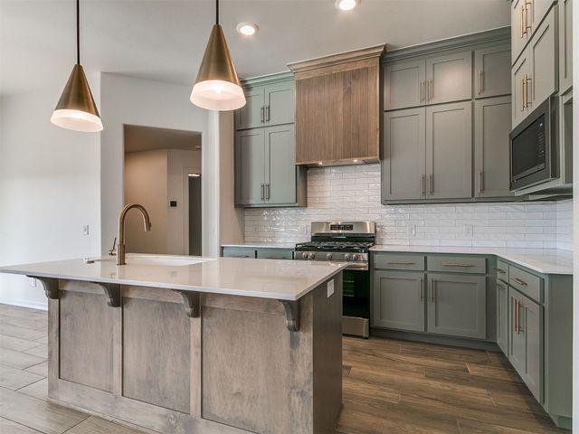 4332 Overlook Pass, Edmond, OK 73025