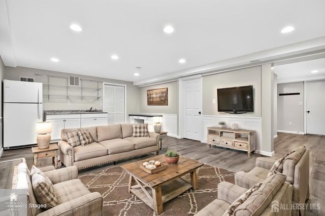 22 Franklin Boulevard, Franklin, NJ 08873
