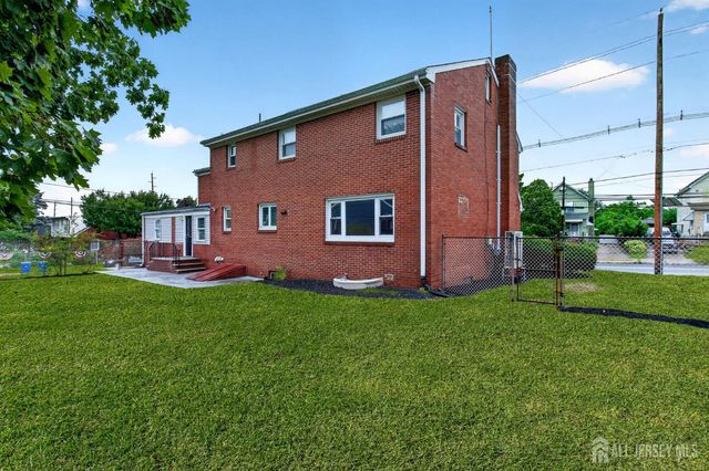 22 Franklin Boulevard, Franklin, NJ 08873