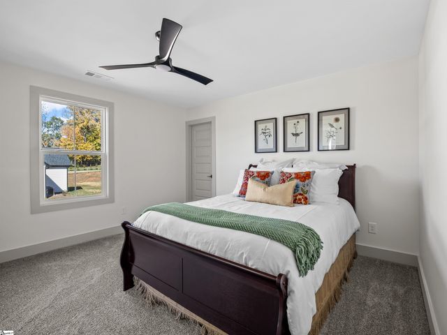 2355 Mays Bridge Road, Greer, SC 29651