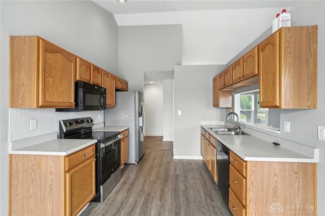 2378 Ferndown Drive, Miamisburg, OH 45342