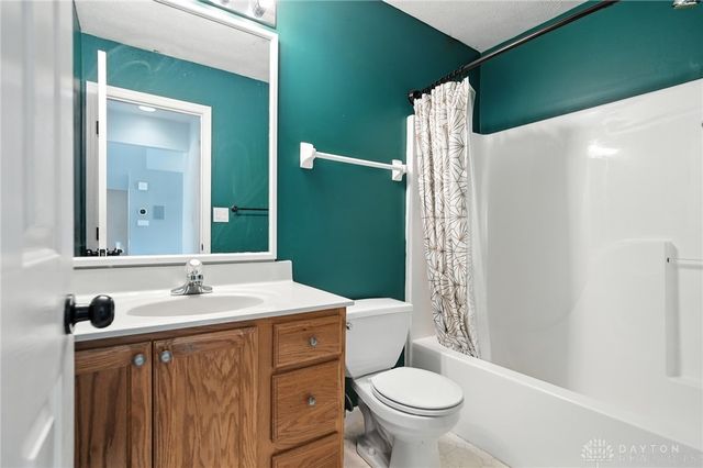 2378 Ferndown Drive, Miamisburg, OH 45342
