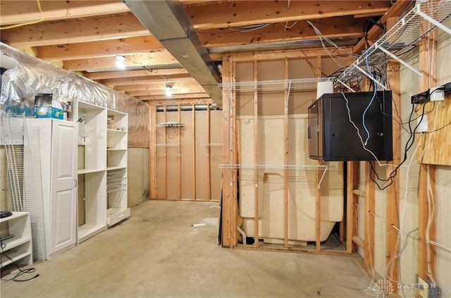 2378 Ferndown Drive, Miamisburg, OH 45342