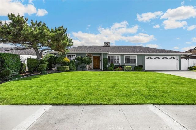 2940 Firethorne Ave, Fullerton, CA 92835