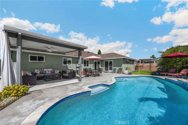 2940 Firethorne Ave, Fullerton, CA 92835