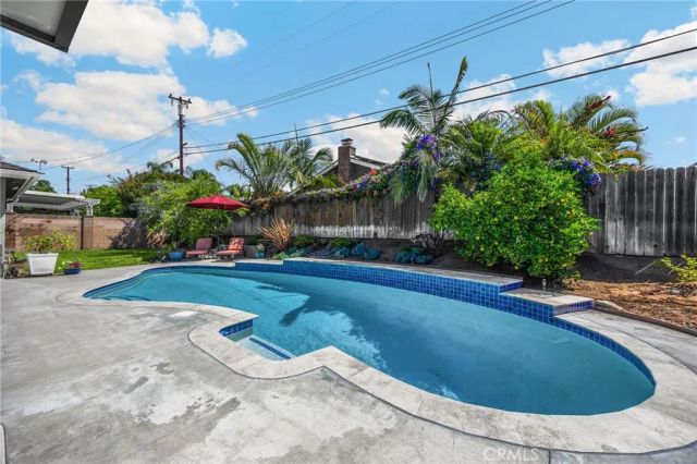 2940 Firethorne Ave, Fullerton, CA 92835