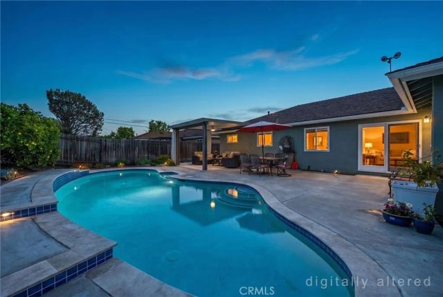 2940 Firethorne Ave, Fullerton, CA 92835