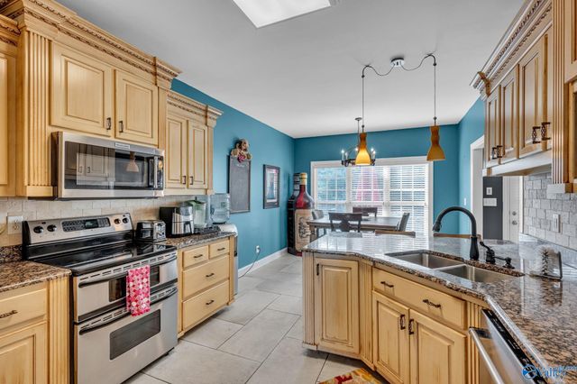 102 Casey Drive, Huntsville, AL 35806