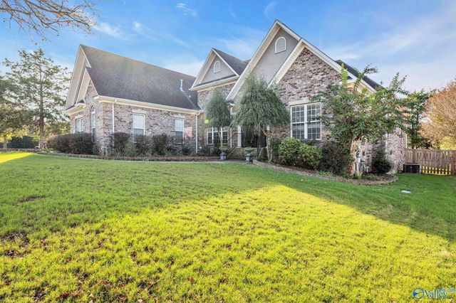 102 Casey Drive, Huntsville, AL 35806