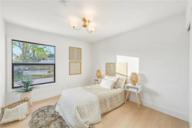 25216 Miles, Lake Forest, CA 92630