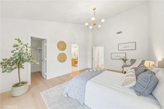 25216 Miles, Lake Forest, CA 92630