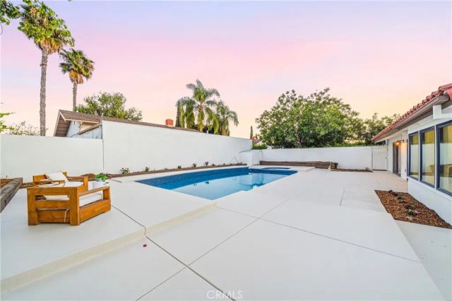 25216 Miles, Lake Forest, CA 92630