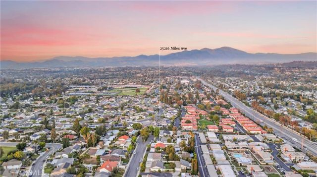 25216 Miles, Lake Forest, CA 92630