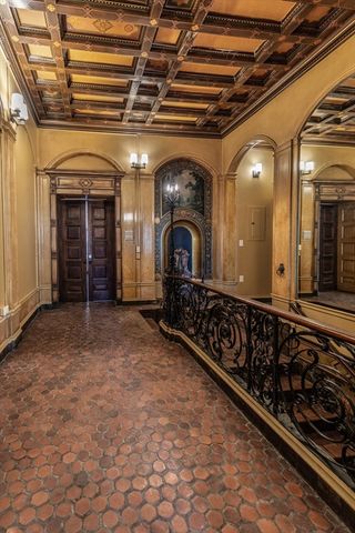 107 Beacon 3, Boston, MA 02116