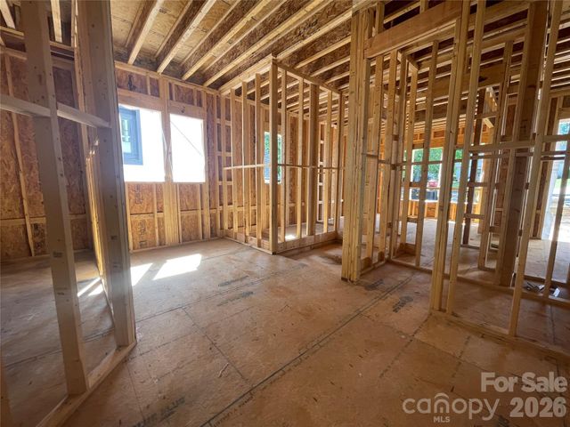 1205 Meadowood Lane, Charlotte, NC 28211
