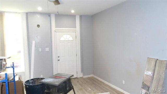 3927 N 21st Street, St Louis, MO 63107