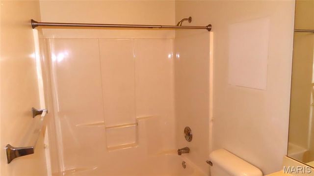 3927 N 21st Street, St Louis, MO 63107