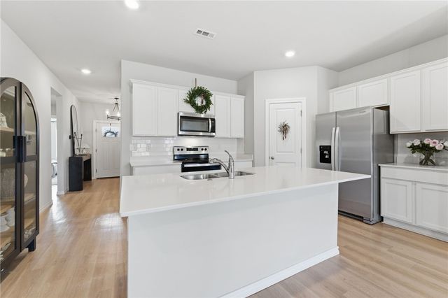 505 Cattleman Lane, Siloam Springs, AR 72761