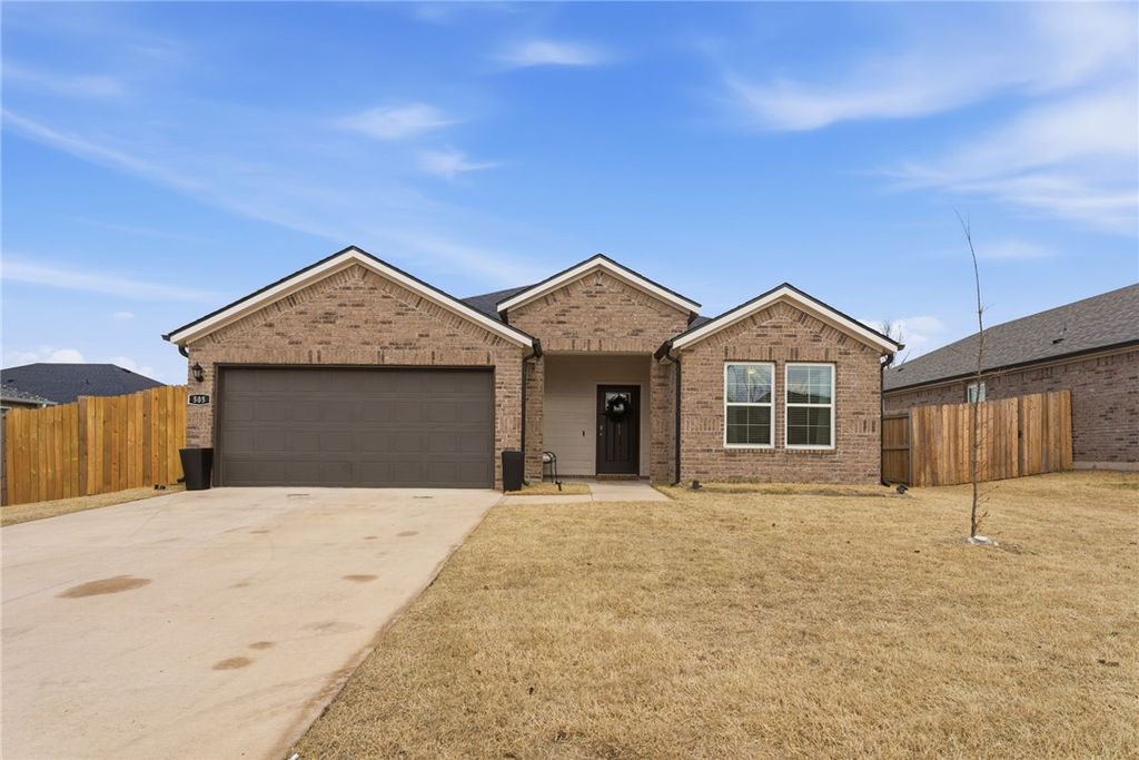 505 Cattleman Lane, Siloam Springs, AR 72761