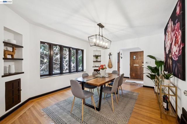 2600 55TH AVENUE, Oakland, CA 94605