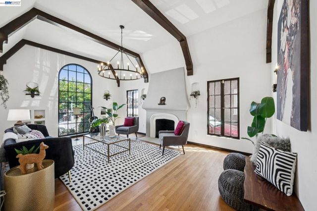 2600 55TH AVENUE, Oakland, CA 94605