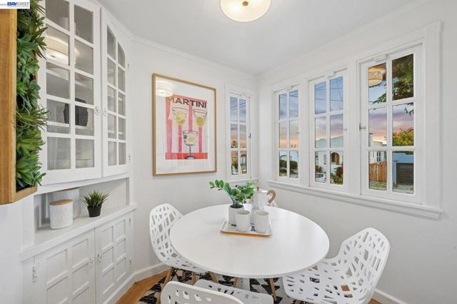 2600 55TH AVENUE, Oakland, CA 94605