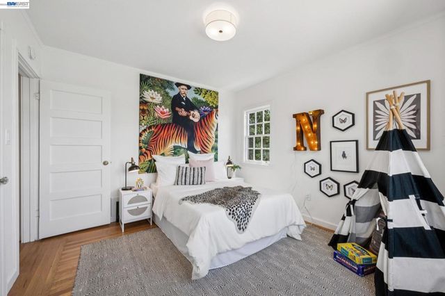 2600 55TH AVENUE, Oakland, CA 94605