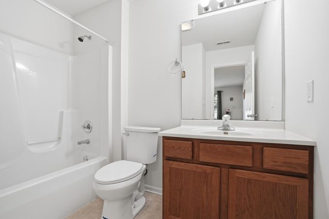 1230 W 82nd Avenue, Merrillville, IN 46410