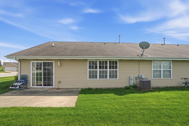 1230 W 82nd Avenue, Merrillville, IN 46410