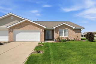 1230 W 82nd Avenue, Merrillville, IN 46410