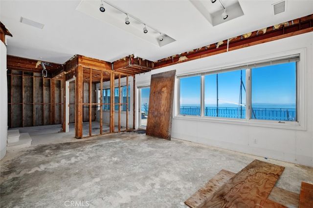 1425 Samoa Way, Laguna Beach, CA 92651