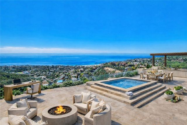 1425 Samoa Way, Laguna Beach, CA 92651