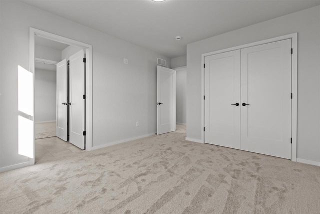 3600 E GOLDEN GATE DRIVE, Appleton, WI 54913