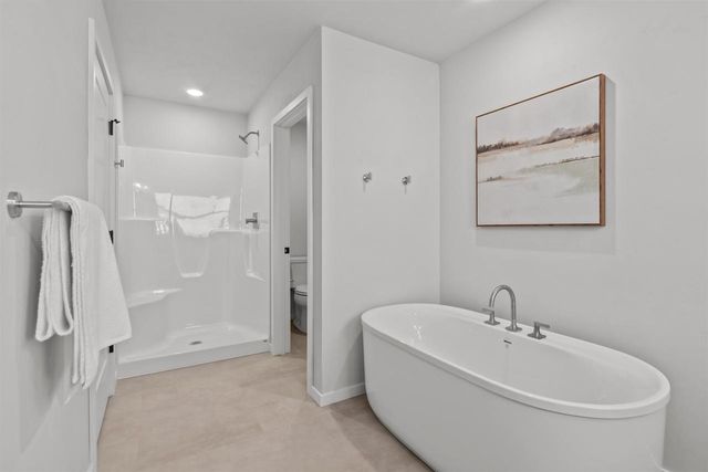 3600 E GOLDEN GATE DRIVE, Appleton, WI 54913